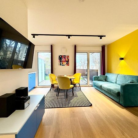 Wohnung Mit Terrasse + Parkplatz Wien Eksteriør bilde