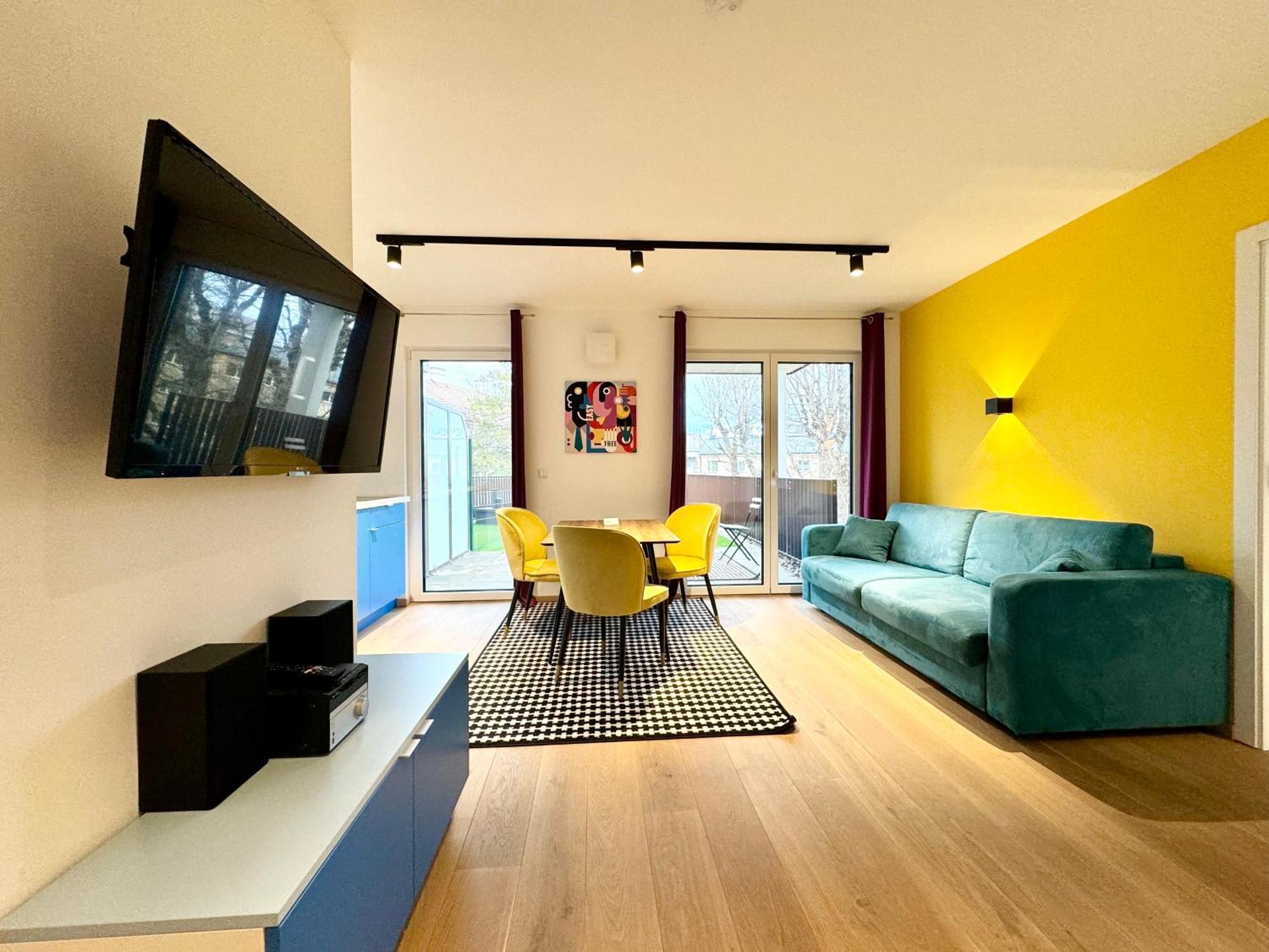 Wohnung Mit Terrasse + Parkplatz Wien Eksteriør bilde