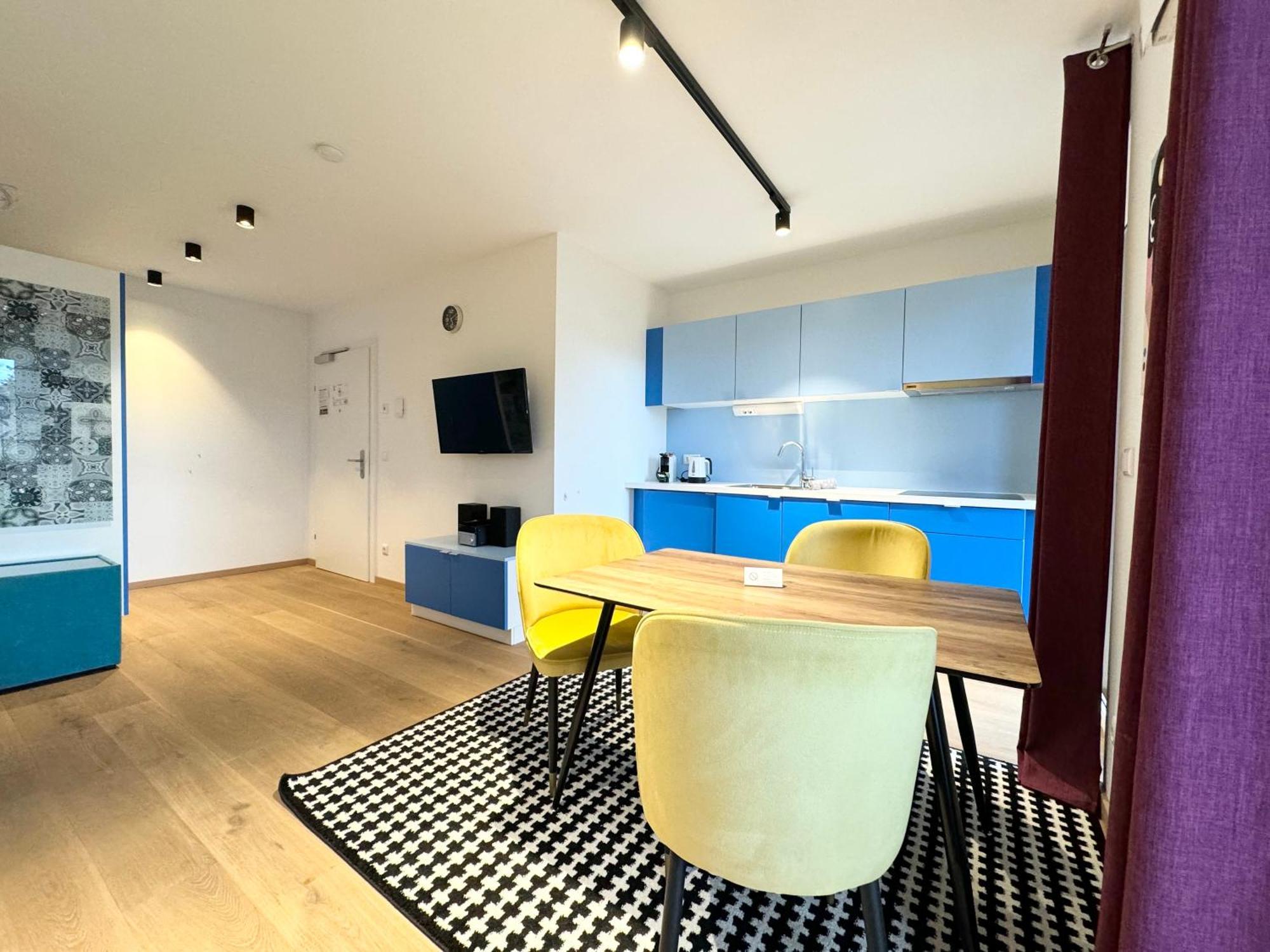 Wohnung Mit Terrasse + Parkplatz Wien Eksteriør bilde
